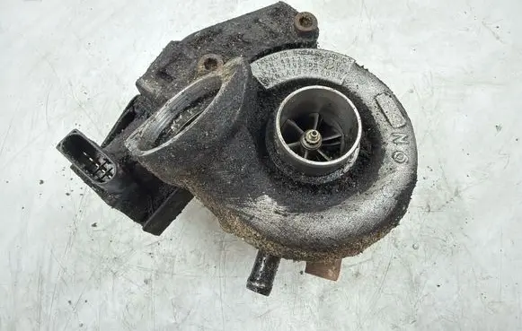 BMW 3 E90 E91 Turbo 4913505670