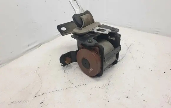 KIA Sorento Middle seatbelt (rear) CUJ091203 HDM17