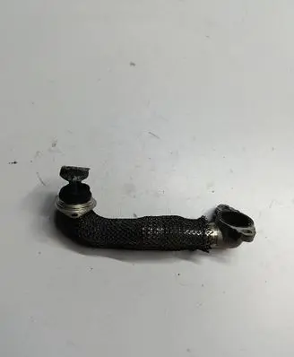 Citroen DS4 EGR valve line/pipe/hose 9674950180 10H08H0S