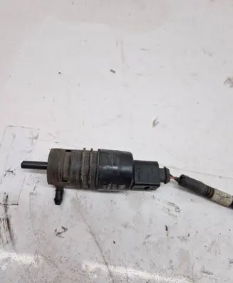 Opel Antara Windscreen/windshield washer pump 13250356 3240115 1911B