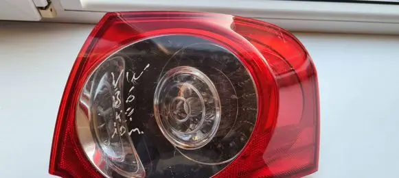 Volkswagen PASSAT B6 Rear/tail lights 27458002