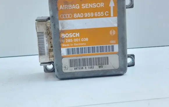 Audi A4 S4 B5 8D Airbag control unit/module 8A0959655C