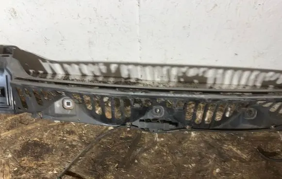 BMW 6 F06 Gran coupe Rear bumper mounting bracket 7223161