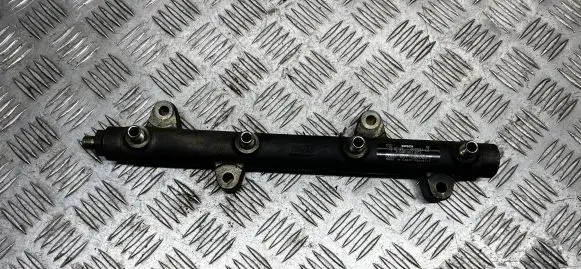 Fuel main line pipe