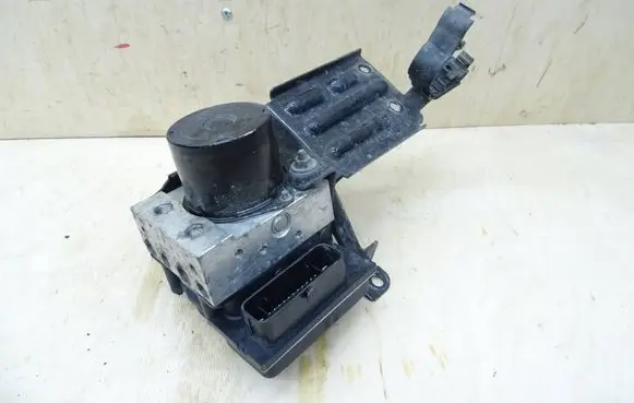 Volkswagen Polo V 6R ABS Pump 6R0907379BC 0002 6R0907379AF