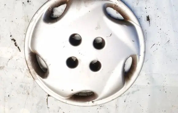 Citroen Xsara R14 wheel hub/cap/trim 9626115080