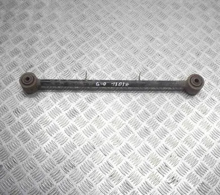Nissan NP300 Rear upper control arm/wishbone