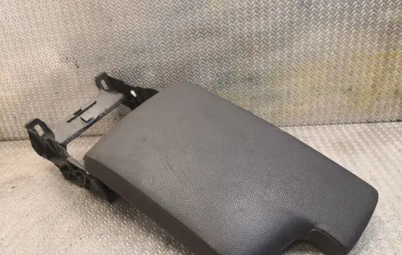 BMW 3 E90 E91 Armrest 7137556