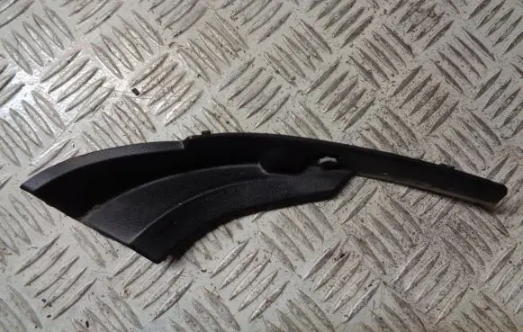 Mazda 2 Windshield trim D65151PB1 K2443