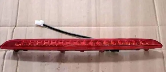 Hyundai i30 Third/center stoplight 92700G42