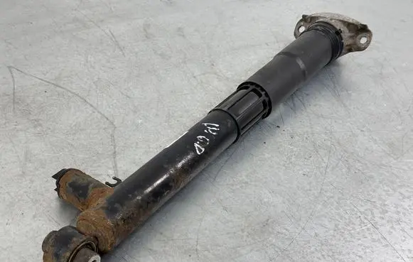 Volkswagen PASSAT B8 Rear shock absorber/damper 3Q0512009AA