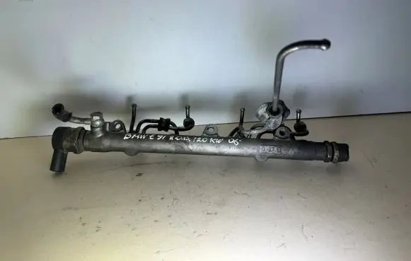 BMW 3 E90 E91 Fuel main line pipe 778716406 0445214030 0281002481