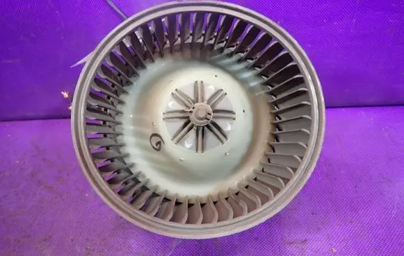 Mitsubishi Carisma Heater fan/blower MF0160700260