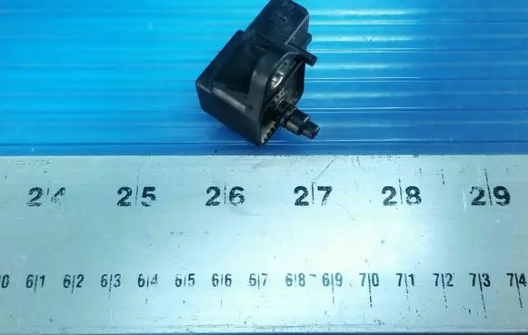 BMW 5 E39 Air pressure sensor 2246977