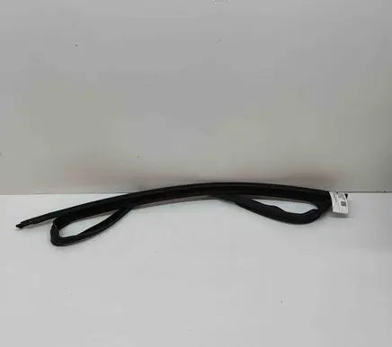 Cupra Formentor Front door glass trim molding 5FF837431A 5FF837431