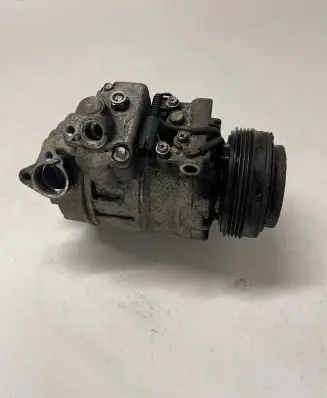 BMW X3 E83 Air conditioning (A/C) compressor (pump) 6916232