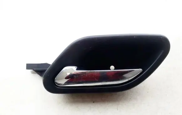 BMW 5 E39 Rear door interior handle 8226049