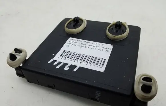 Mercedes-Benz CLS C219 Door control unit/module A2198203526