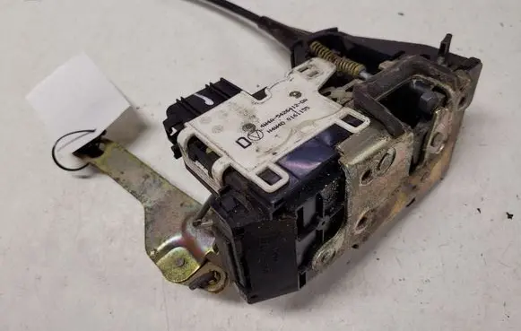 Jaguar S-Type Rear door lock 4W4A5426412DA