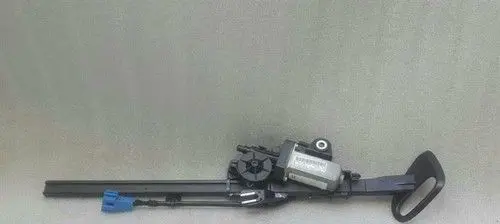 Mercedes-Benz C W205 Seat belt adjustment motor A2058600182