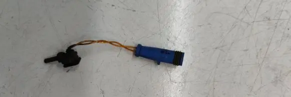 Audi A4 S4 B8 8K Brake pads wear sensor 