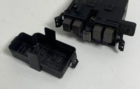 KIA Sportage Relay mounting block 919412S240
