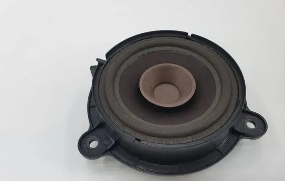 Renault Megane III Front door speaker 