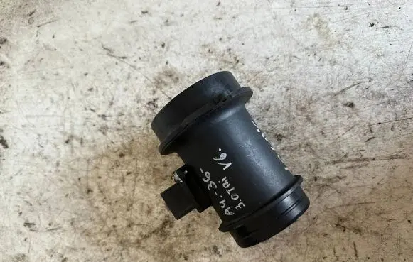 Audi A4 S4 B7 8E 8H Mass air flow meter