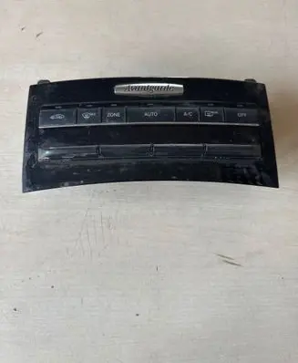 Mercedes-Benz E W212 Climate control unit A2128300285 5HB01093760 A2129002814