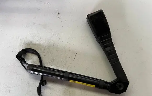Opel Signum Front seatbelt buckle 13127944F 09073106044