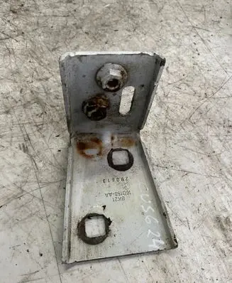 Radiator support slam panel bracket