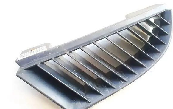 Mitsubishi Colt Front bumper lower grill mn127773