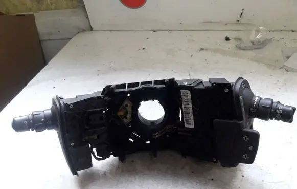 Renault Scenic II - Grand scenic II Wiper turn signal indicator stalk/switch 