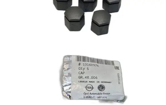 Opel Astra H Nuts/bolts 
