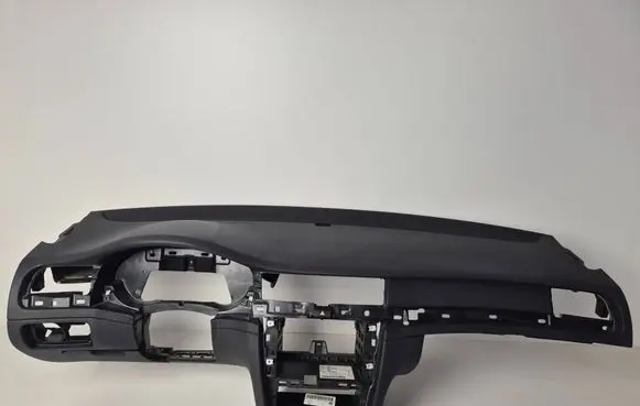 Skoda Superb B6 (3T) Dashboard 3T1857007C 104554476