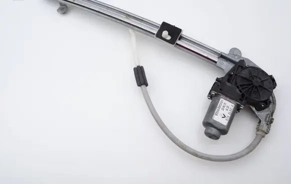Renault Laguna II Rear door window regulator with motor 8200485201 400669J