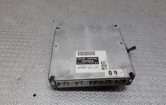 Toyota RAV 4 (XA20) Engine control unit/module 8966142780 1758005192