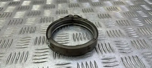 Skoda Octavia Mk3 (5E) Muffler pipe connector clamp 04L131455A