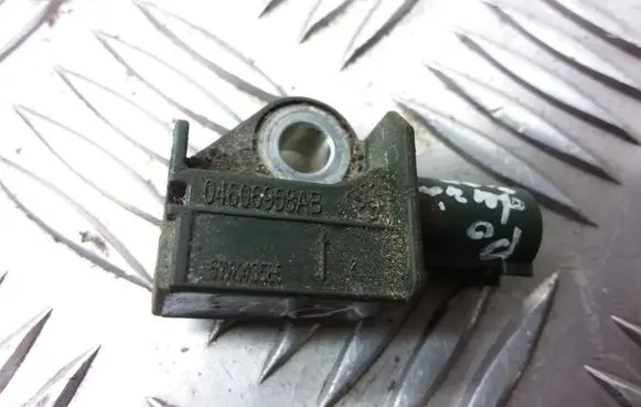Chrysler Town & Country V Airbag deployment crash/impact sensor 04606958AB