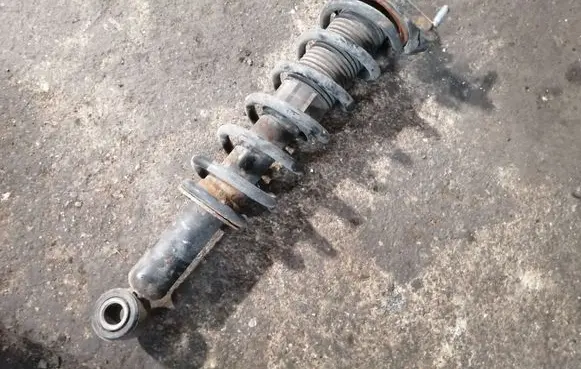 Toyota Corolla Verso AR10 Rear shock absorber with coil spring 