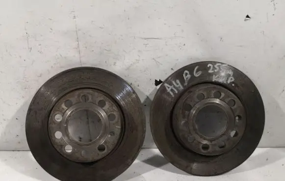 Audi A4 S4 B6 8E 8H Rear brake disc