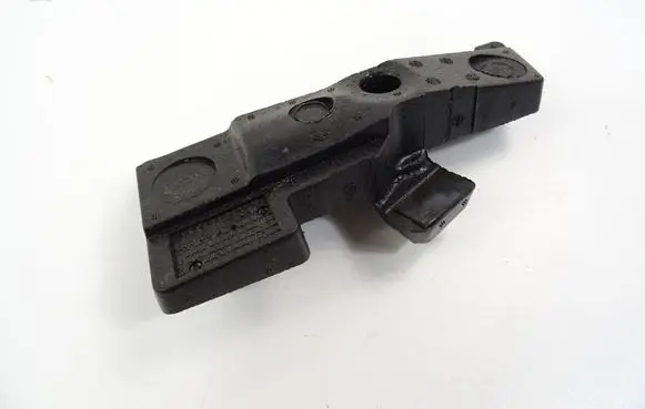 Volkswagen Touran III Other trunk/boot trim element 5TA868692B