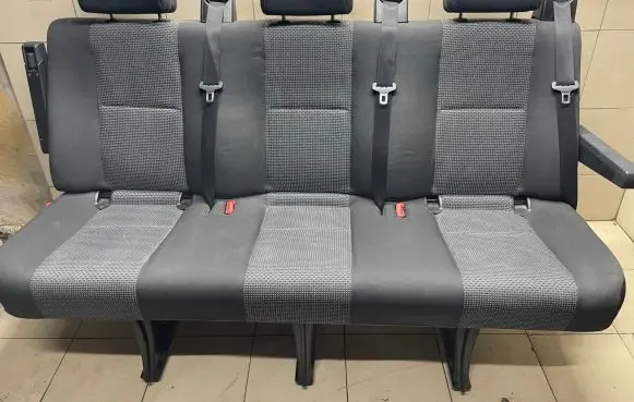 Mercedes-Benz Sprinter W906 Third row seats 