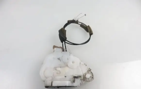 Honda CR-Z Front door lock