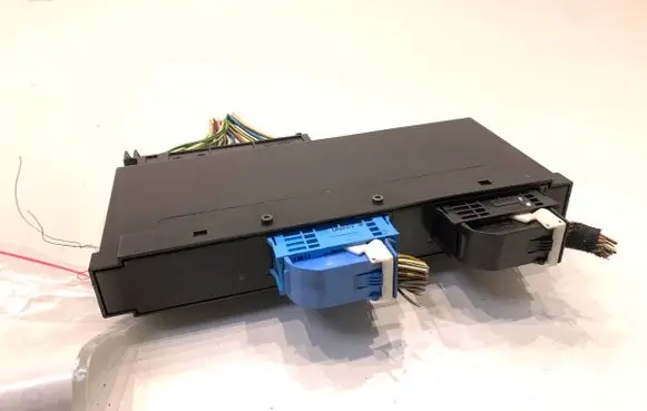 BMW 3 E90 E91 Xenon control unit/module 9134479