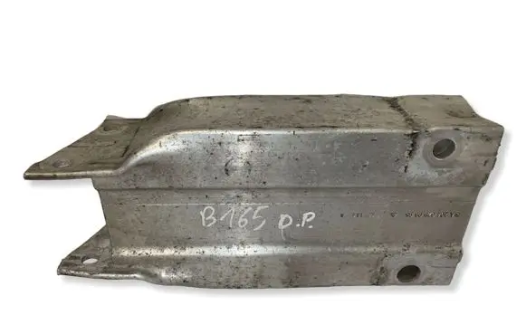 Mercedes-Benz C W204 Front bumper shock/impact absorber A2046200995