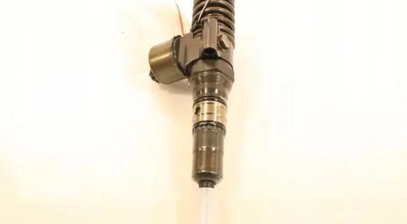 Volkswagen Jetta V Fuel injector 0414720404