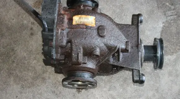 BMW X5 E53 Rear differential 7524892