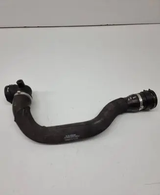 Jaguar F-Pace Engine coolant pipe/hose