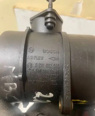Mercedes-Benz C W204 Mass air flow meter A6460940048 0281002535 LM0031